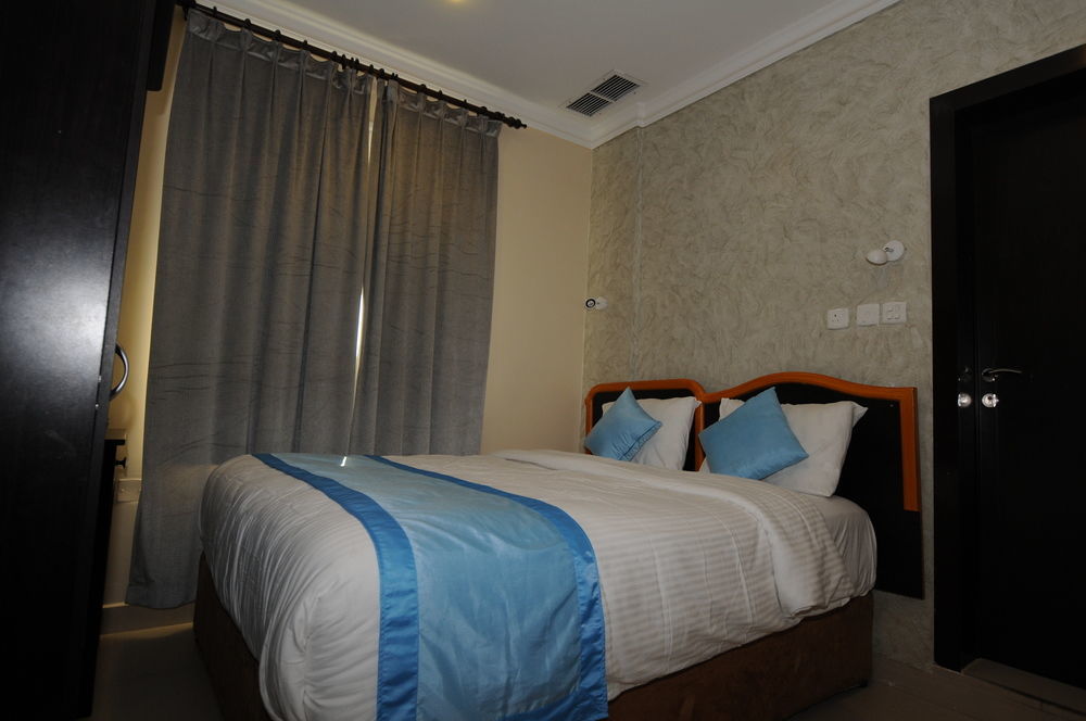 Al Muhanna Plaza Salmiya Old Souk 쿠웨이트 외부 사진